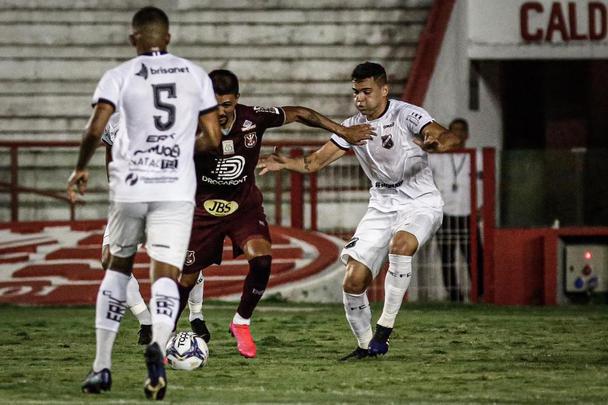 Em jogo válido pela 5ª rodada da Copa do Nordeste, o Náutico recebeu o ABC, nos Aflitos, buscando encaminhar a classificação para a segunda fase do torneio regional