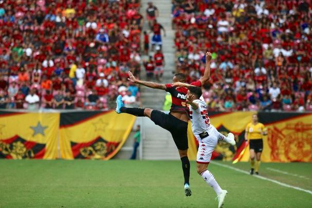 Em estreia de novo uniforme, Sport enfrenta o Botafogo-SP, na Arena de Pernambuco, em partida válida pela 16ª rodada da Série B