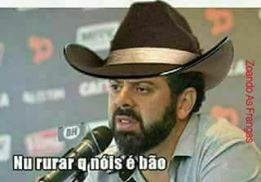 Cruzeirenses pegam no pé de flamenguistas e atleticanos após penta da Copa do Brasil