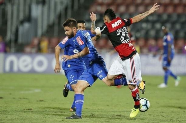 Fotos de Flamengo x Cruzeiro, no estdio Luso-Brasileiro, pela 33 rodada da Srie A