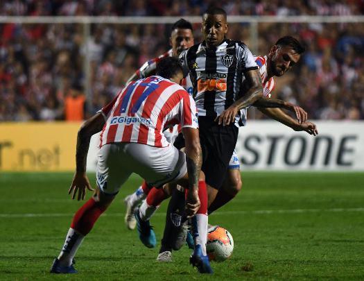 Galo foi batido pelo Unión em Santa Fé, na Argentina