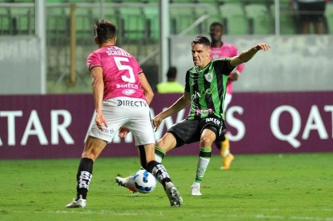 Fotos da derrota do Amrica para o Independiente del Valle, por 2 a 0, no Independncia, pelo Grupo D da Copa Libertadores