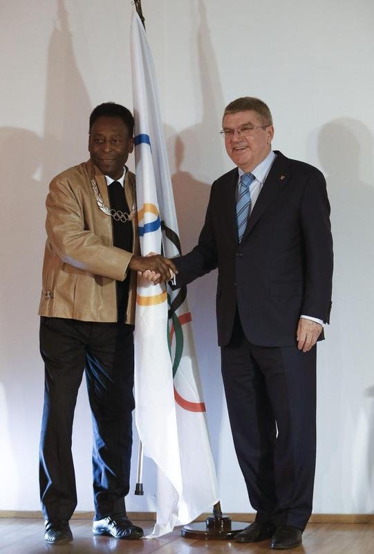 16/06/2016 - Pel ao lado do presidente do Comit Olmpico Internacional, Thomas Bach