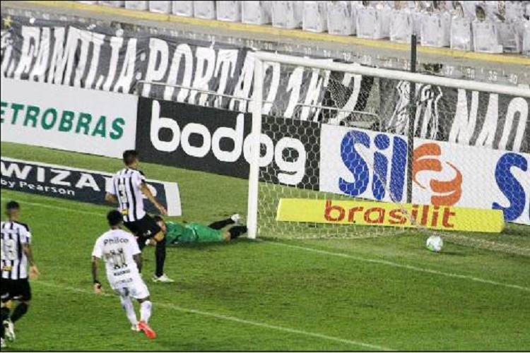 (Foto: Fernanda Luz/AGIF)