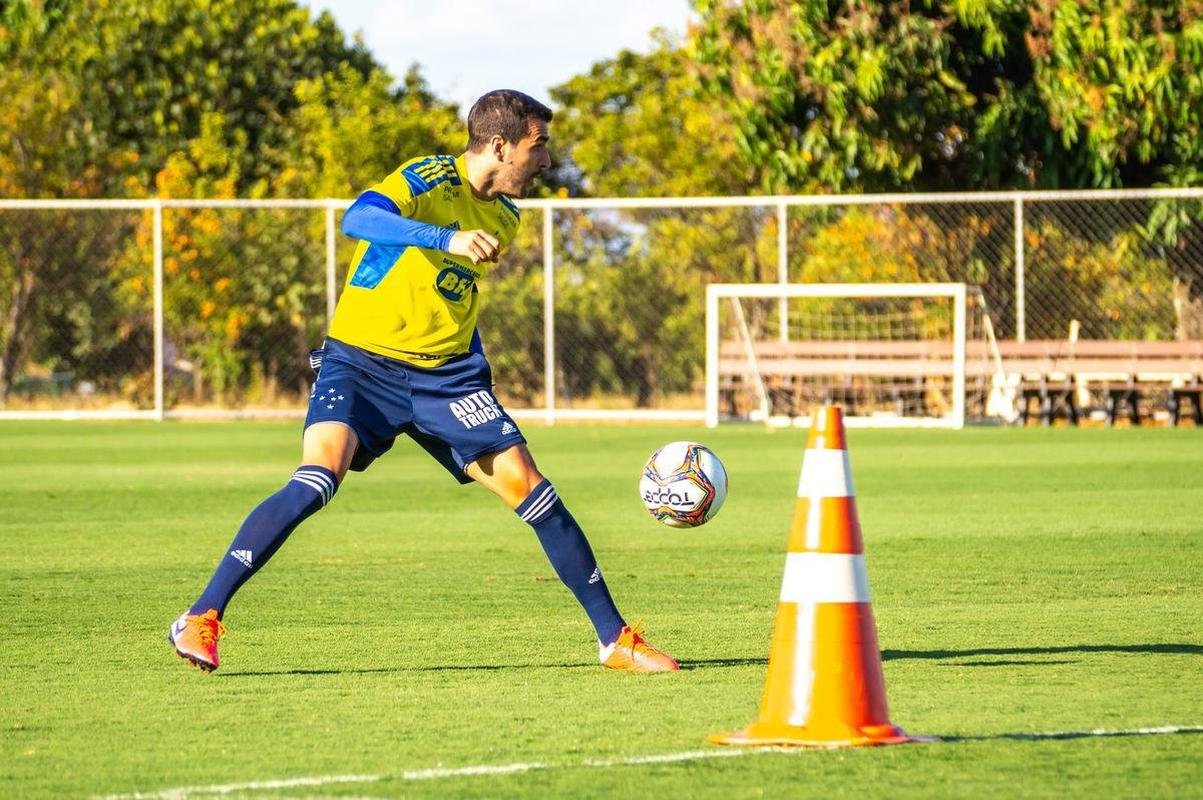 Fotos do treino do Cruzeiro desta sexta-feira, 3 de setembro, na Toca da Raposa II