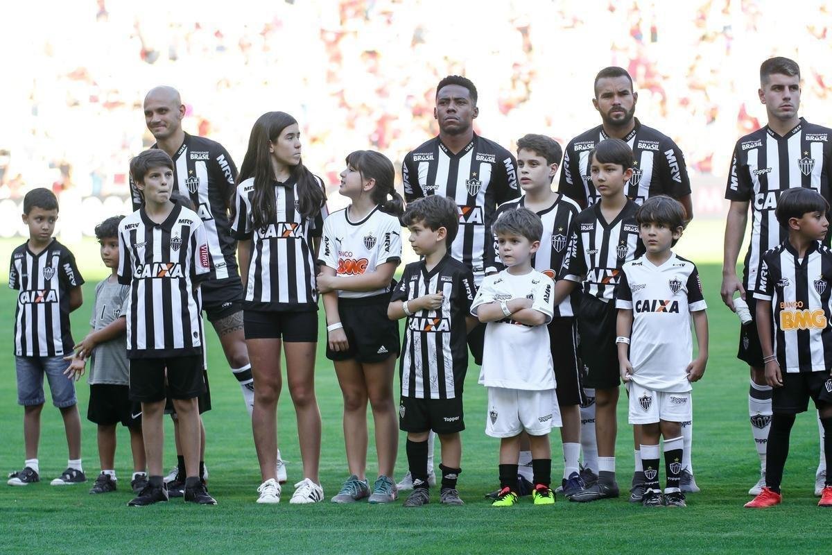 Imagens do duelo entre Flamengo e Atlético, no Maracanã, pela 26ª rodada do Brasileiro