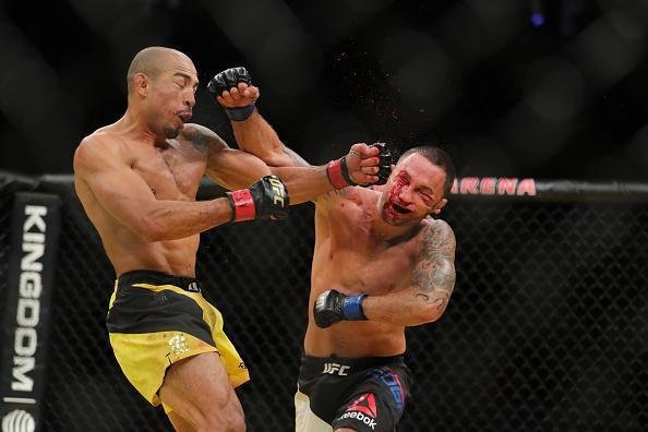 Imagens do retorno triunfal de José Aldo ao UFC