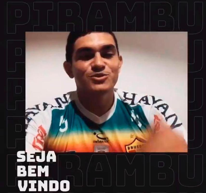 Jnior Pirambu, atacante (Brusque)