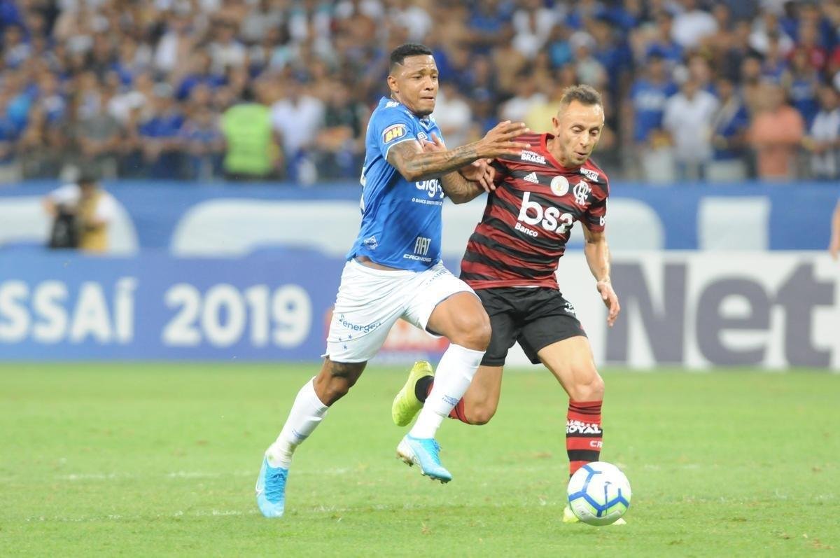 Cruzeiro e Flamengo se enfrentaram pela 20 rodada do Campeonato Brasileiro