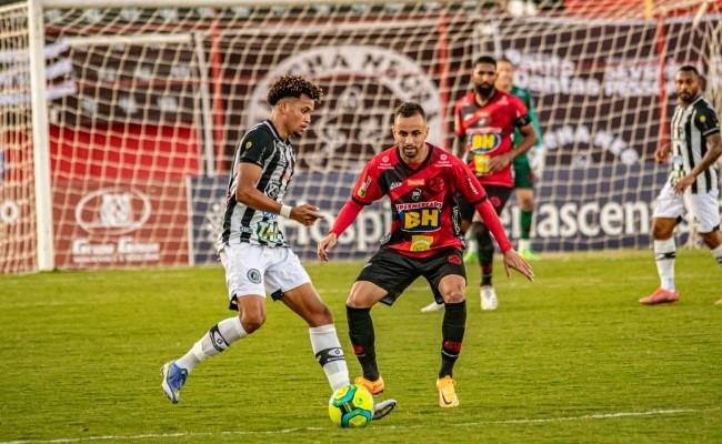 O Pouso Alegre eliminou o ASA-AL nas quartas e avanou  semi