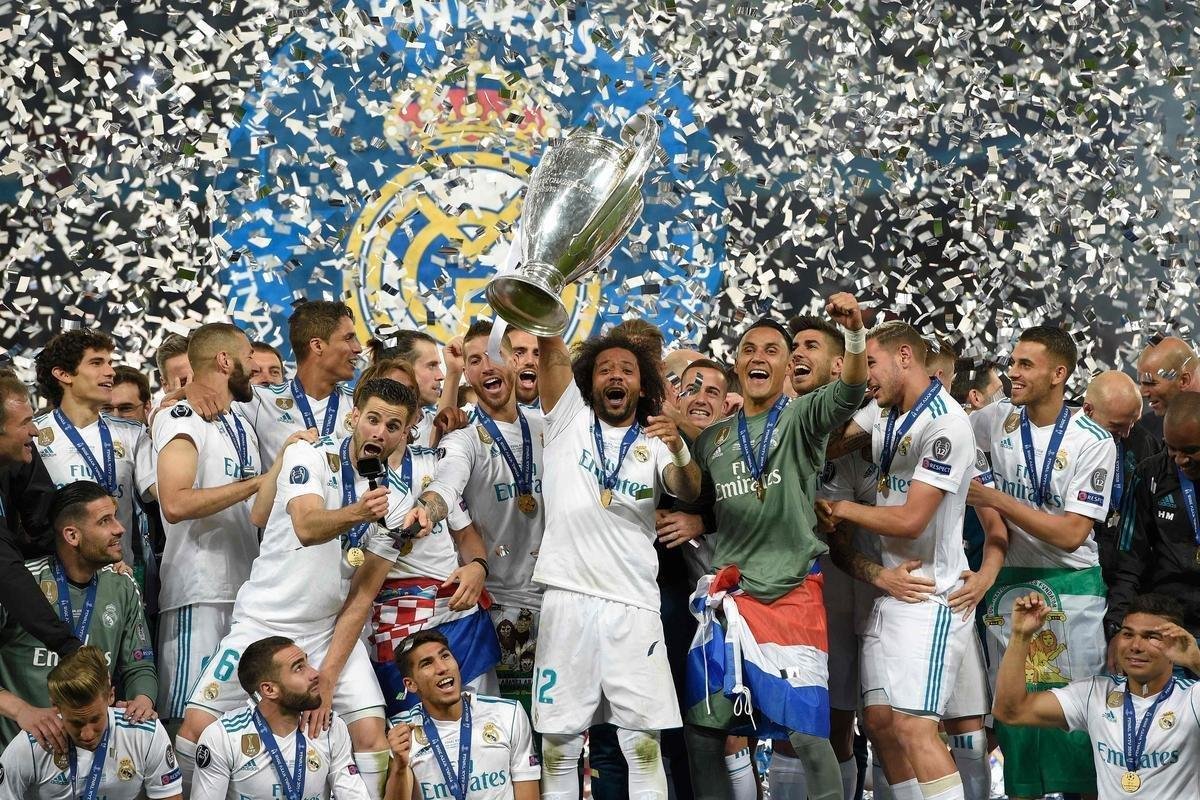 Festa do Real Madrid com a conquista da 13 Liga dos Campees, a terceira de forma seguida