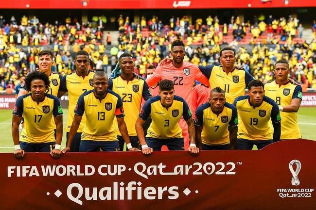 Brasil empatou com Equador em Quito, em jogo com arbitragem confusa 