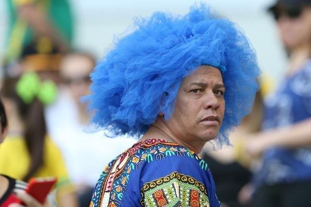 Mineiro ficou colorido nesta quarta-feira com camisas de clubes e selees em duelo da Olimpada