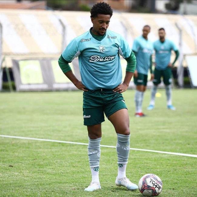 Yuri Ferraz, lateral-direito (Caldense)