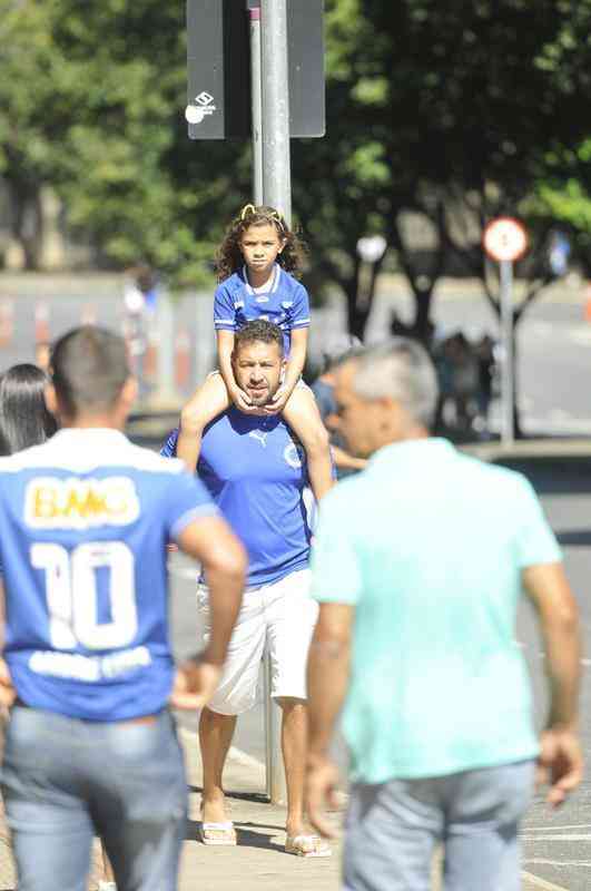 Torcedores do Cruzeiro compareceram em grande nmero ao Mineiro na semifinal contra o Tupi