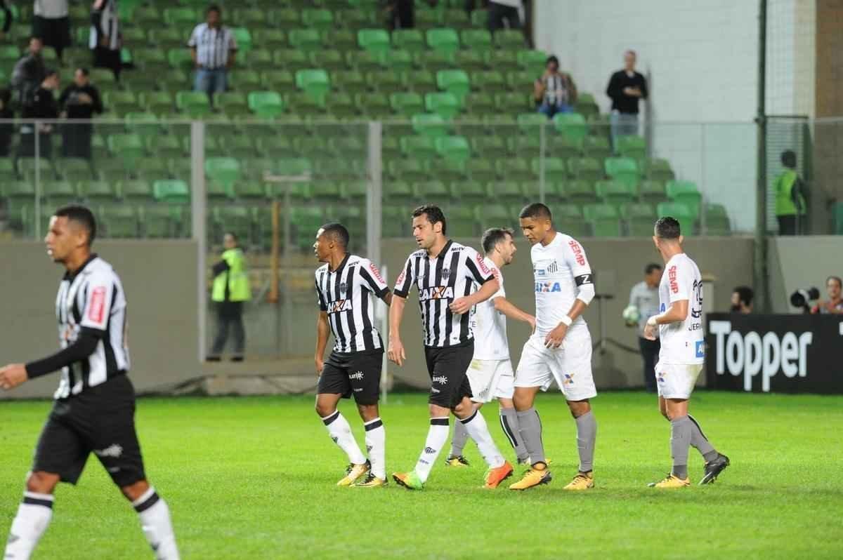 Atltico e Santos se enfrentaram, no Independncia, pela 13 rodada do Campeonato Brasileiro