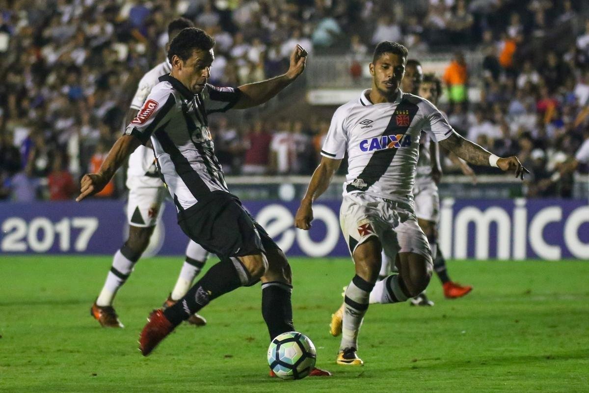 Atltico conquistou um ponto em duelo direto contra o Vasco por vaga na Copa Libertadores 