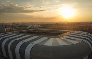 Arena MRV segue em ritmo acelerado de obras. Previso de concluso do estdio foi atualizada para dezembro.