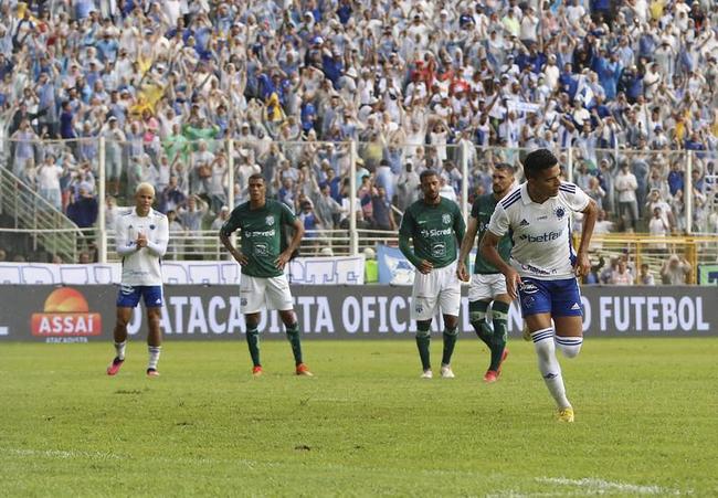 Fotos do jogo entre Caldense x Cruzeiro, no estádio Ronaldão, em Poços de Caldas, pela 7ª rodada do Campeonato Mineiro