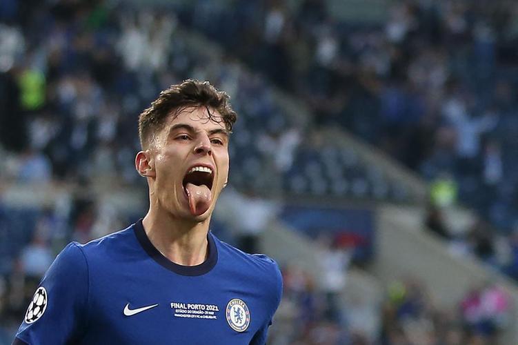 Imagens da grande decisão entre Manchester City e Chelsea no Estádio do Dragão