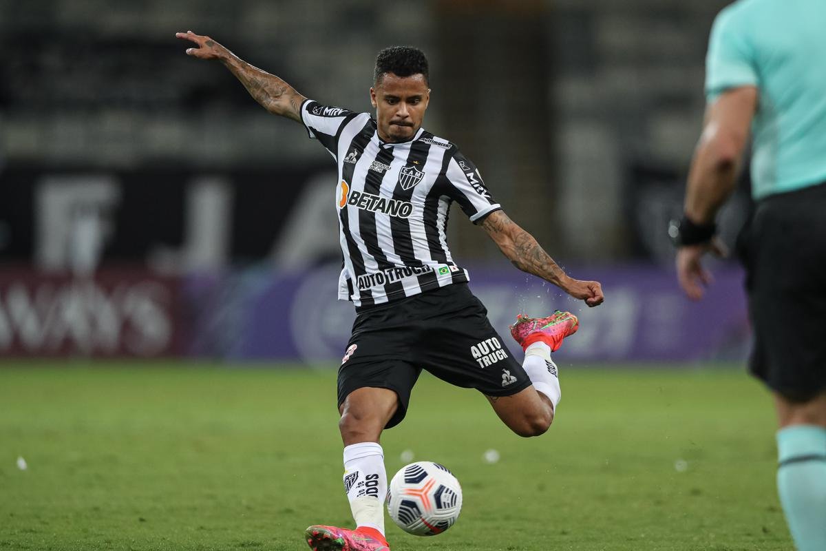 Fotos do jogo entre Atltico e Cerro Porteo-PAR, no Mineiro, em Belo Horizonte, pelo Grupo H da Copa Libertadores
