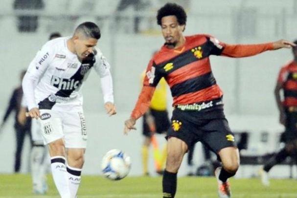 Hernane alcançou seu nono gol na partida diante da Ponte Preta, no Estádio Moisés Lucarelli