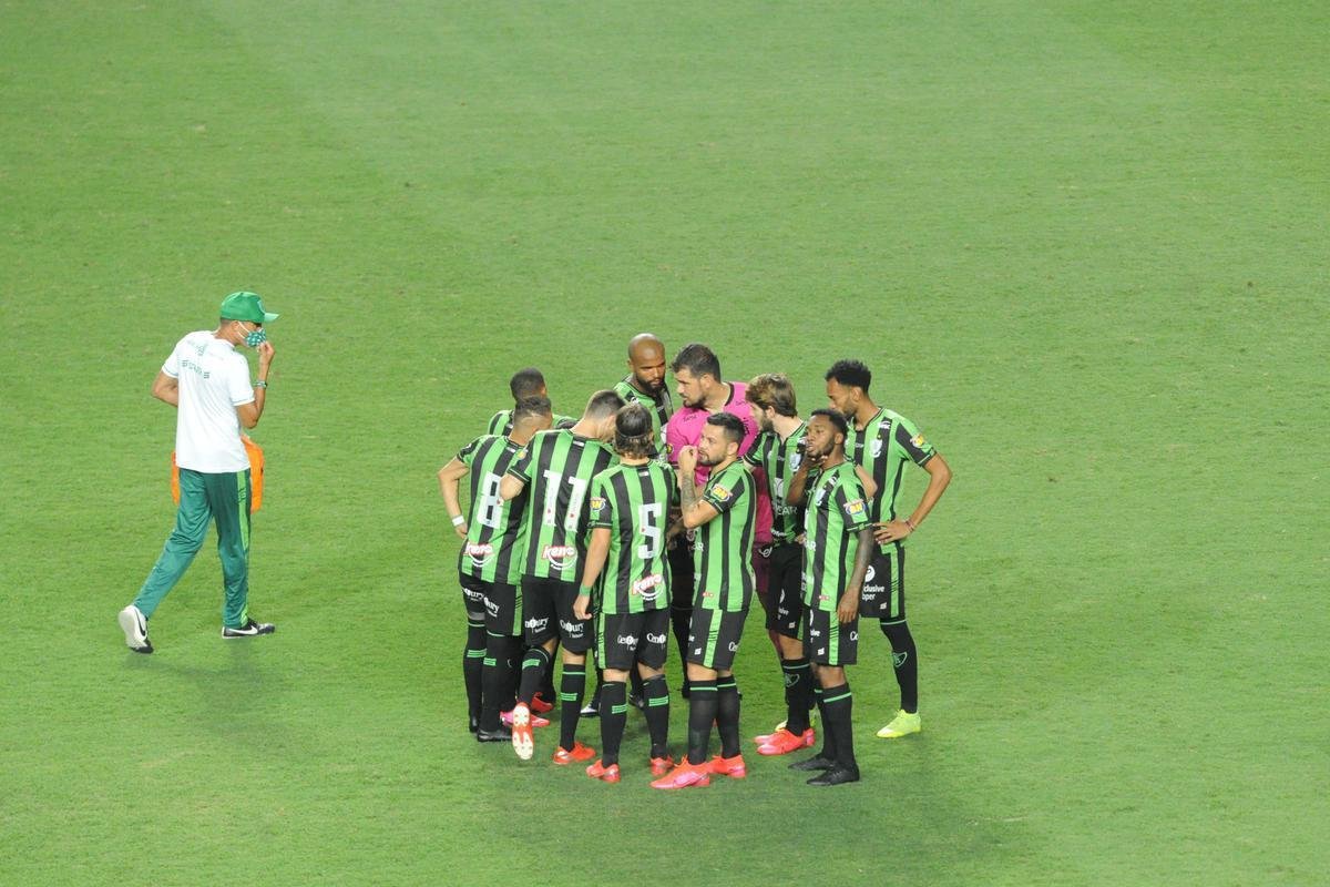 Amrica x Nutico: fotos do jogo desta sexta-feira (09/10), no Independncia, pela 15 rodada da Srie B