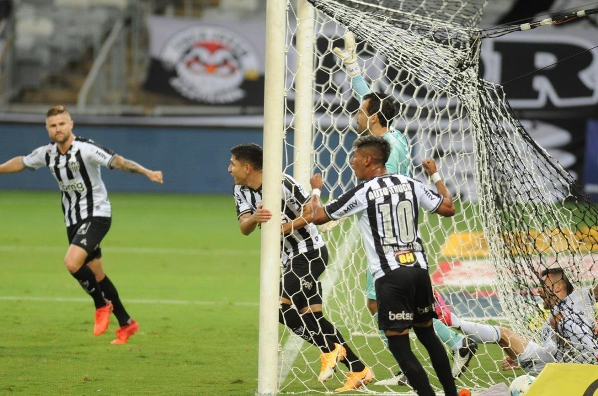 Atltico x Botafogo: veja fotos do jogo no Mineiro