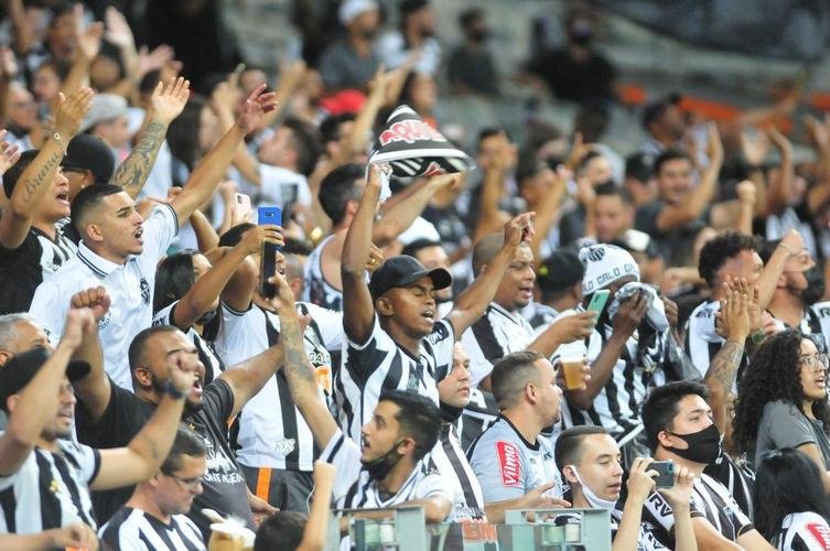 Fotos do jogo entre Atltico e Santos, no Mineiro, pela 26 rodada da Srie A do Campeonato Brasileiro