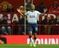 Lucas marca dois, Tottenham arrasa United  e amplia presso sobre Jos Mourinho