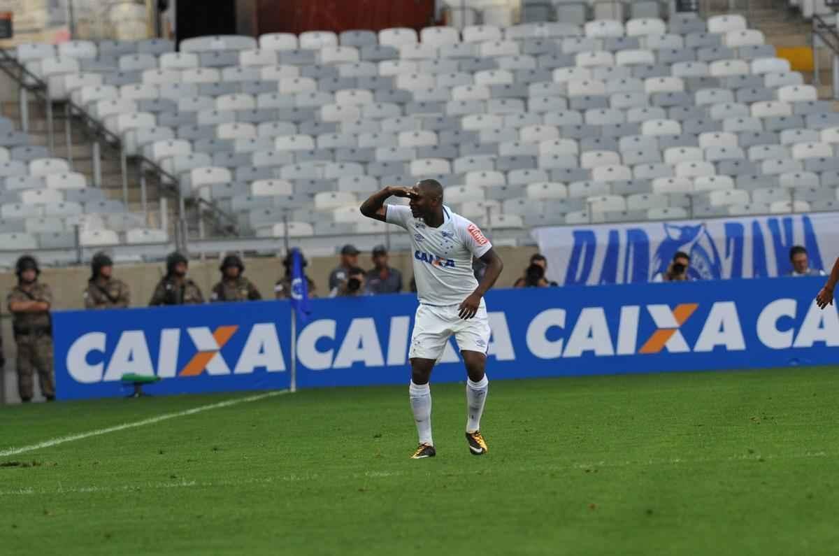 Imagens da partida entre Cruzeiro e Sport, duelo vlido pela 21 rodada da Srie A do Campeonato Brasileiro