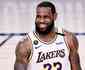 LeBron James acerta extenso contratual com os Lakers por R$ 445 milhes
