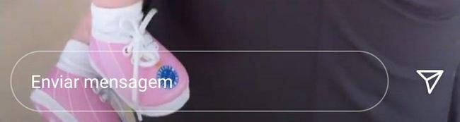 Neta de Leonardo com sapatinho do Cruzeiro