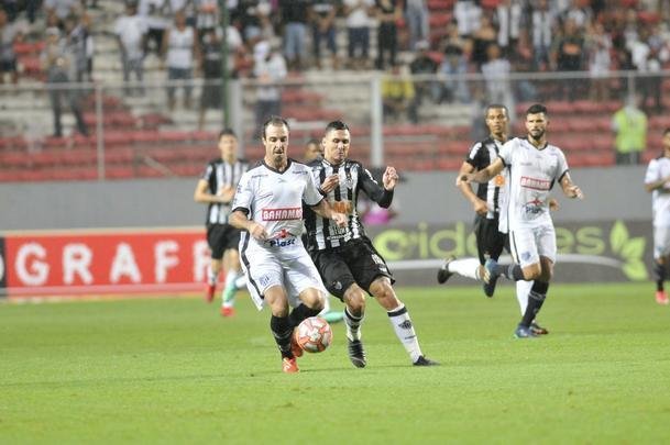 Em noite chuvosa no Independncia, reservas do Atltico batem o Tupi por 2 a 0