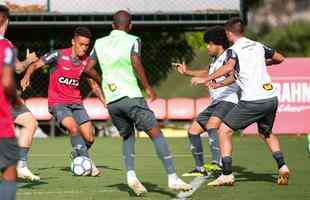 Fotos do ltimo treino comandado por Thiago Larghi no Atltico