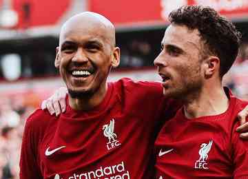Diogo Jota (2) e Salah marcaram os gols dos Reds, Neco Williams e Gibbs-White descontaram para os visitantes; Liverpool alcançou 50 pontos na Premier League