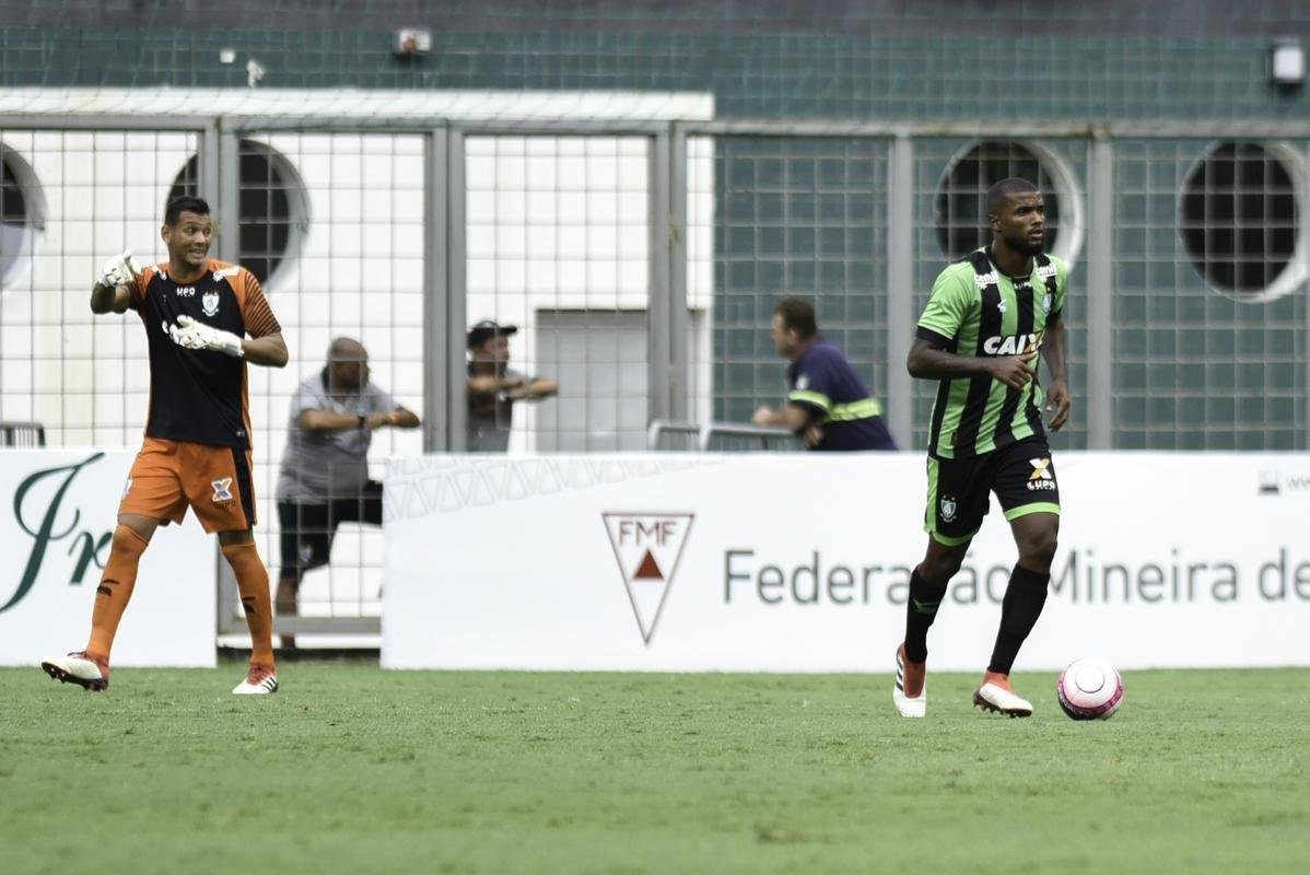 Amrica e Democrata-GV se enfrentaram, no Independncia, pela 9 rodada do Campeonato Mineiro