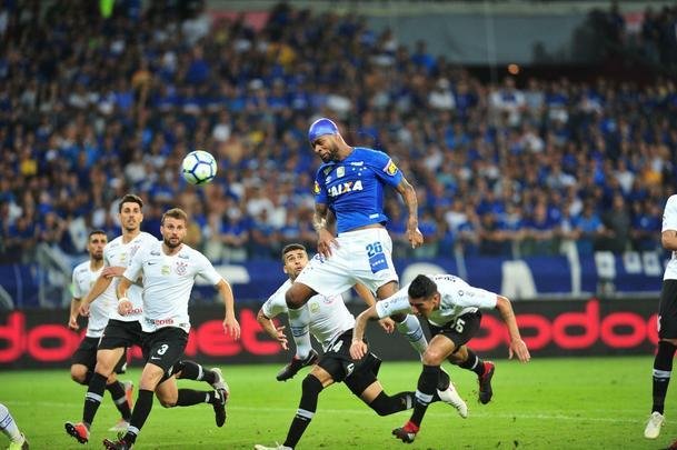 No segundo tempo, Cruzeiro tentou ampliar a vantagem e teve trs chances reais