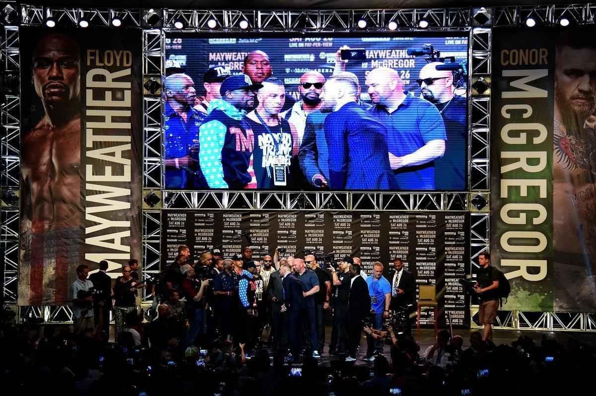 Imagens da abertura da turn com Mayweather e McGregor, em Los Angeles