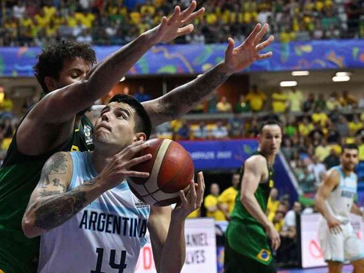 De olho no Mundial, Seleção Brasileira de basquete bate a Argentina