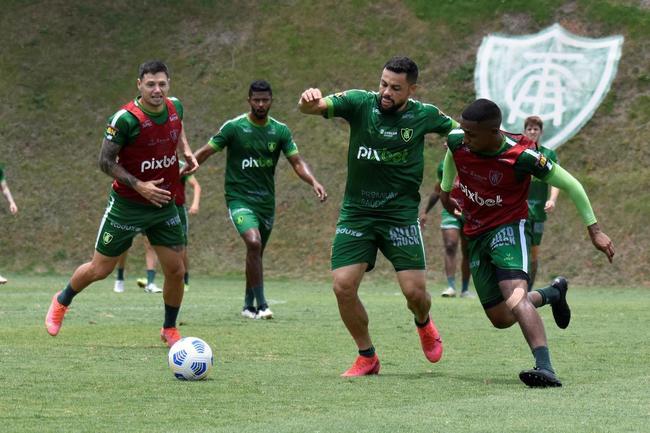 Jogadores do América querem a vitória para que o time siga na briga pelas copas Sul-Americana e Libertadores