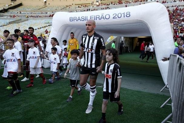 Imagens do duelo entre Flamengo e Atlético, no Maracanã, pela 26ª rodada do Brasileiro