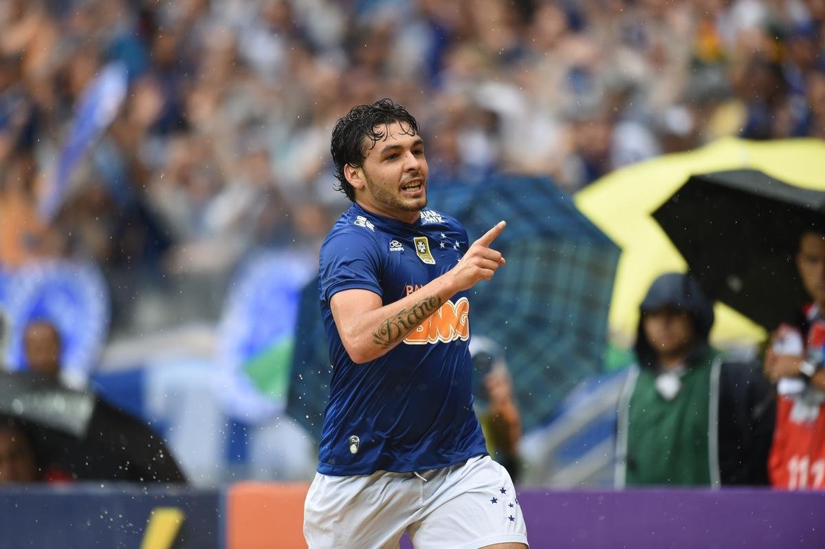 Ricardo Goulart (2013 a 2014): 38 gols em 106 jogos