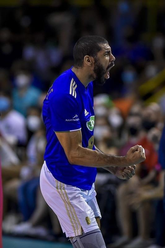 Fotos da final do Mundial de Vlei Masculino, entre Cruzeiro e Civitanova-ITA, no Ginsio Divino Braga, em Betim