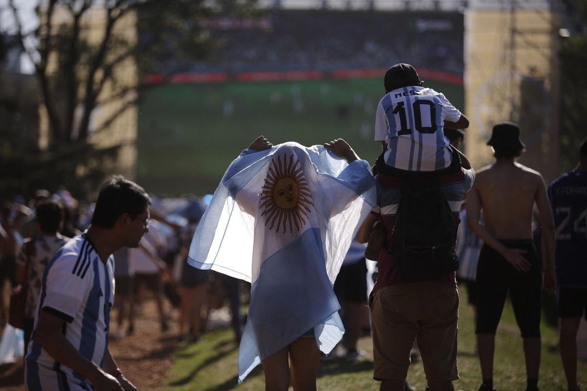 Classificao para a final do Mundial levou uma multido s ruas de Buenos Aires para festejar