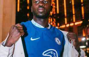 Chelsea: zagueiro Kalidou Koulibaly (ex-Napoli)