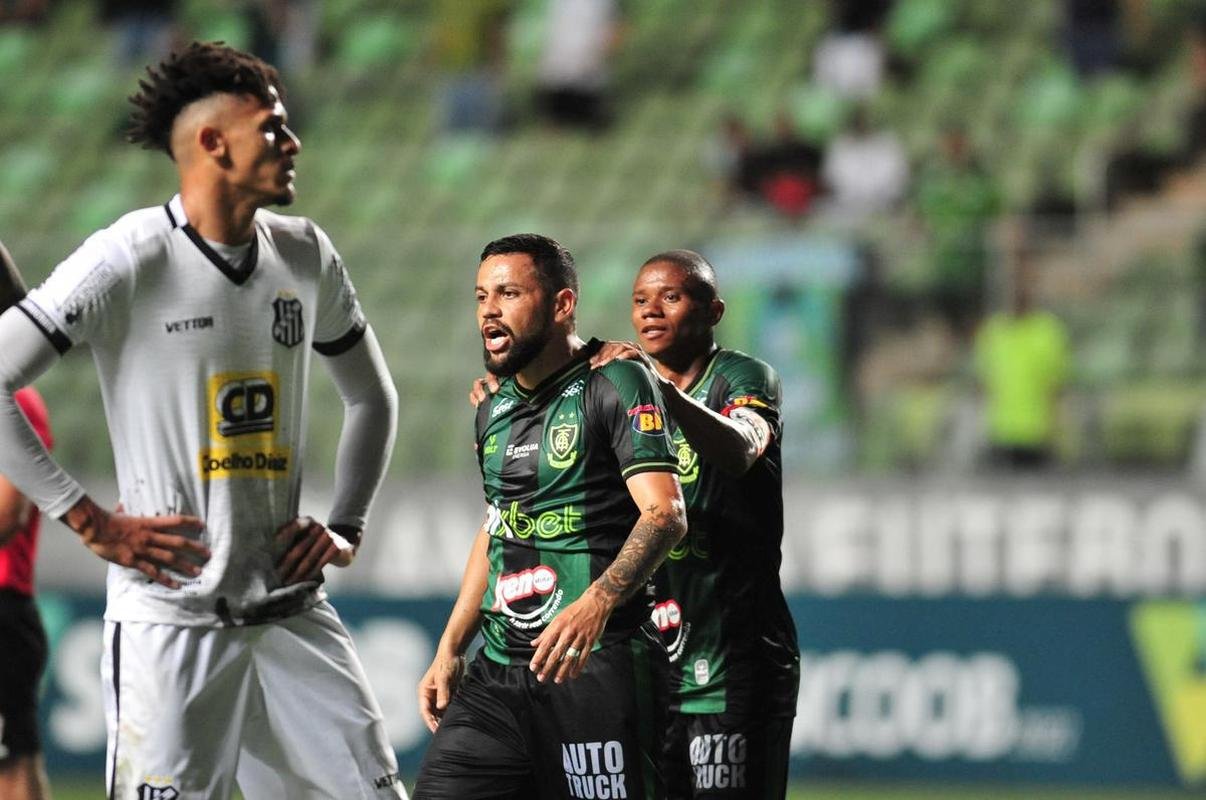 Amrica e Democrata-GV se enfrentaram no Independncia pela 2 rodada do Campeonato Mineiro