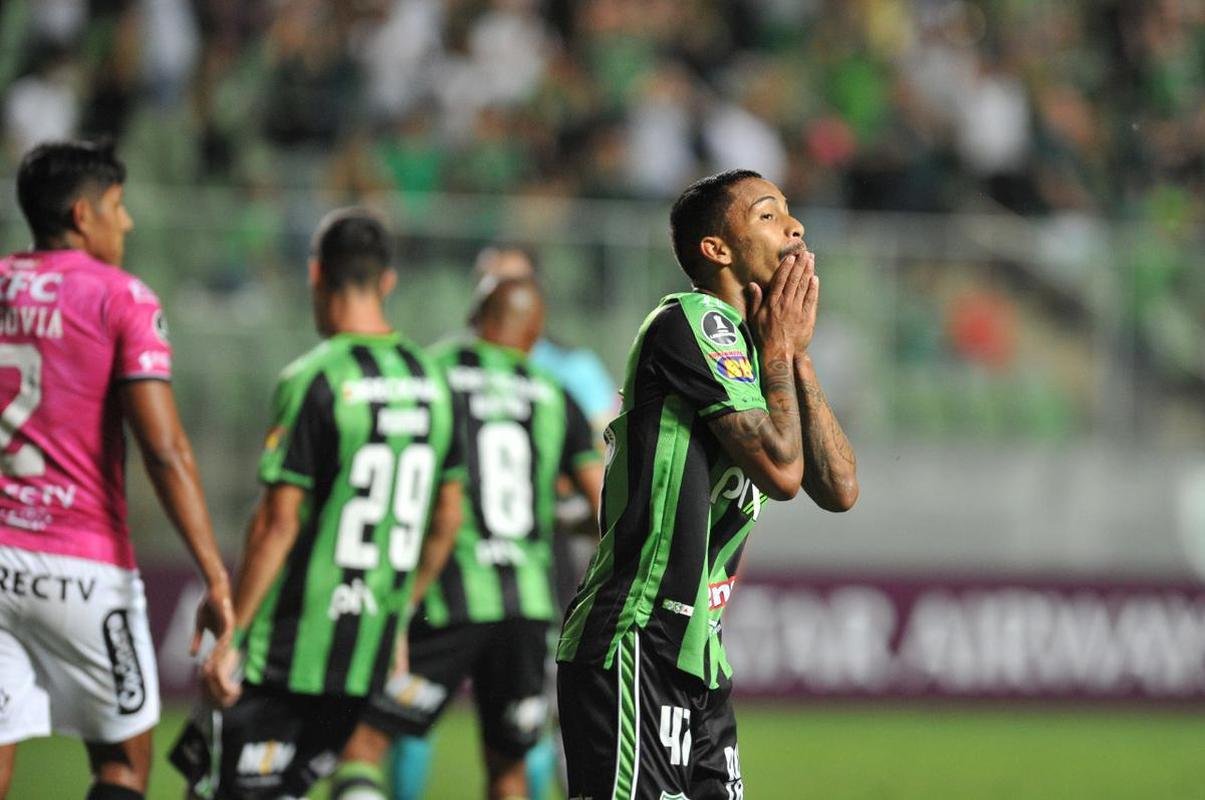 Fotos da derrota do Amrica para o Independiente del Valle, por 2 a 0, no Independncia, pelo Grupo D da Copa Libertadores