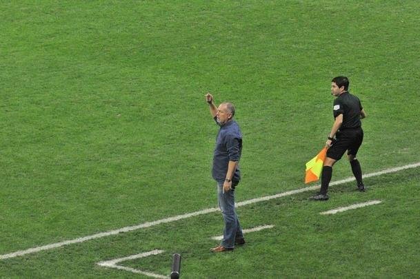 Fotos do primeiro tempo do duelo entre Cruzeiro e River Plate, no Mineiro, pelas oitavas de final da Copa Libertadores 2019