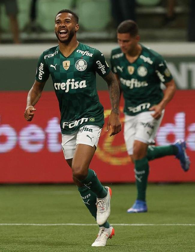 Wesley abriu o placar para o Palmeiras no Allianz Parque: 1 a 0